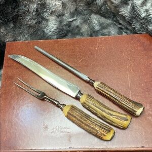 Sheffield England Stainless Steel 
Carving Set Carving Set